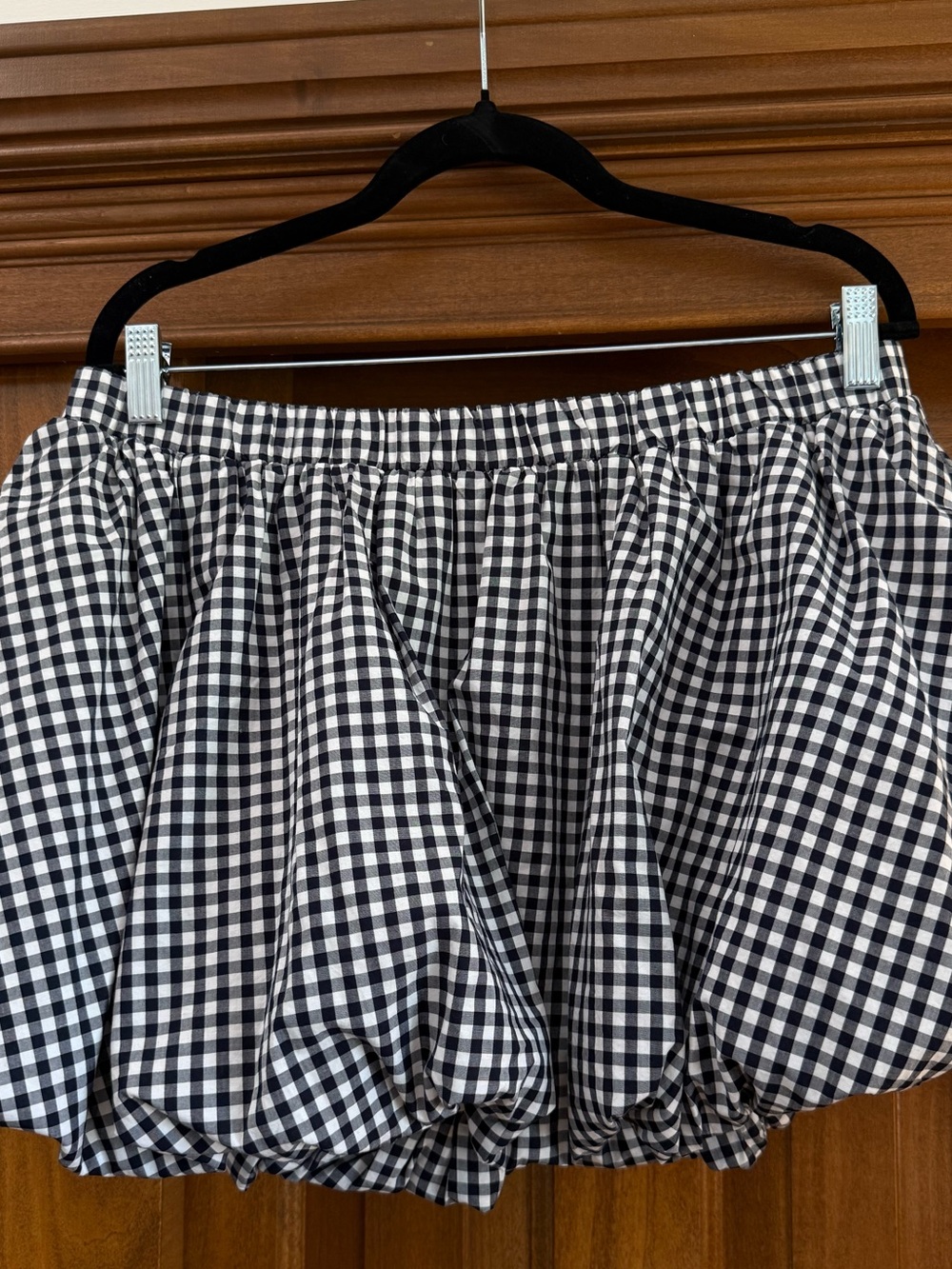 Aritzia Black & White Gingham Bubble Skirt